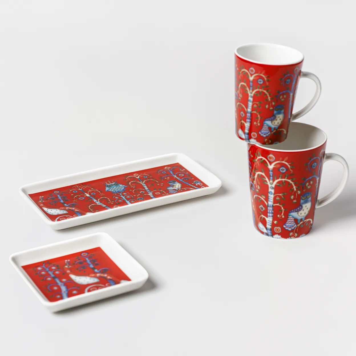 Lautanen neliö 12x12cm punainen