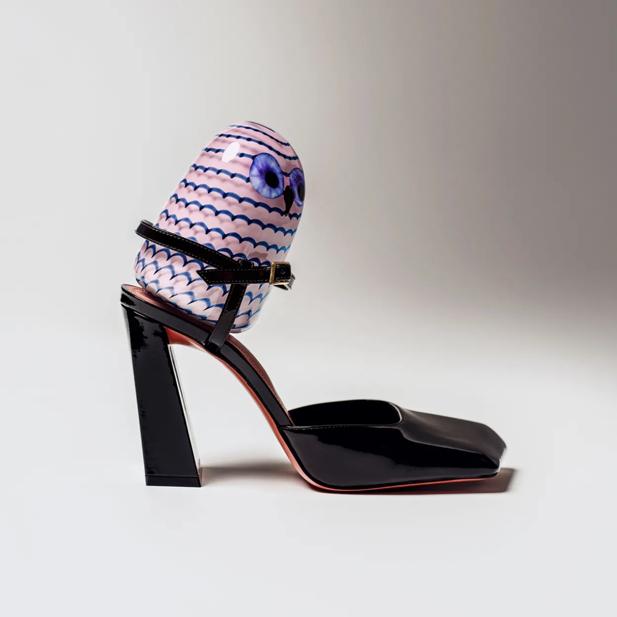 Pikkupöllö 75x105mm vaalea lila