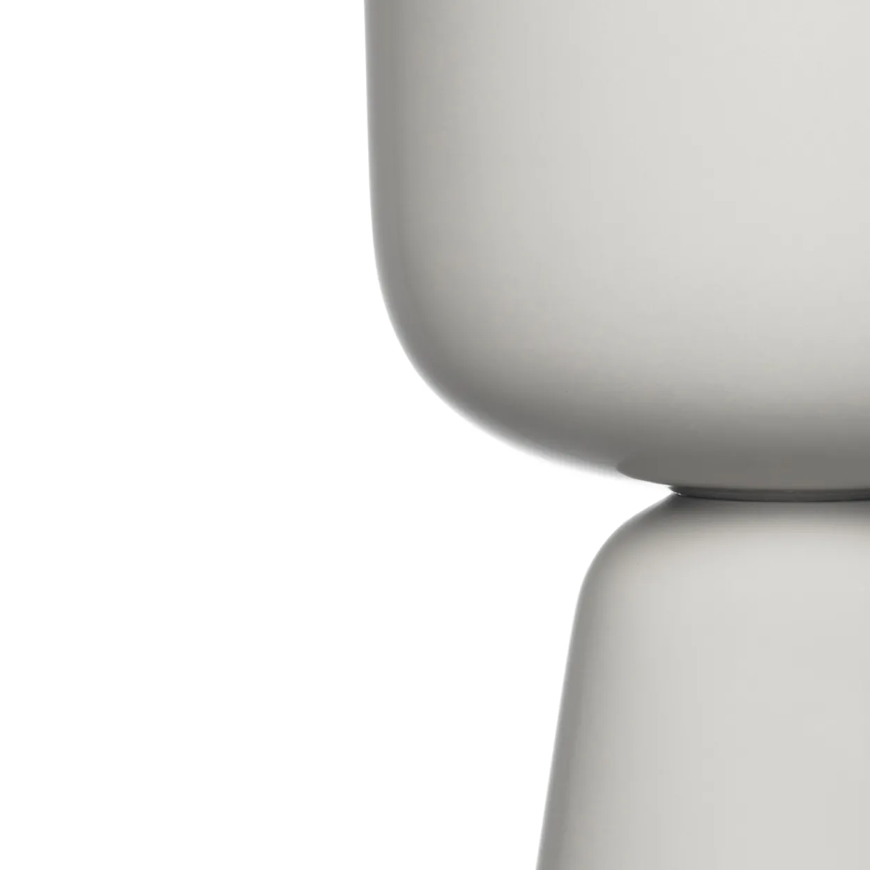 Ruukku vaalean harmaa jalallinen L