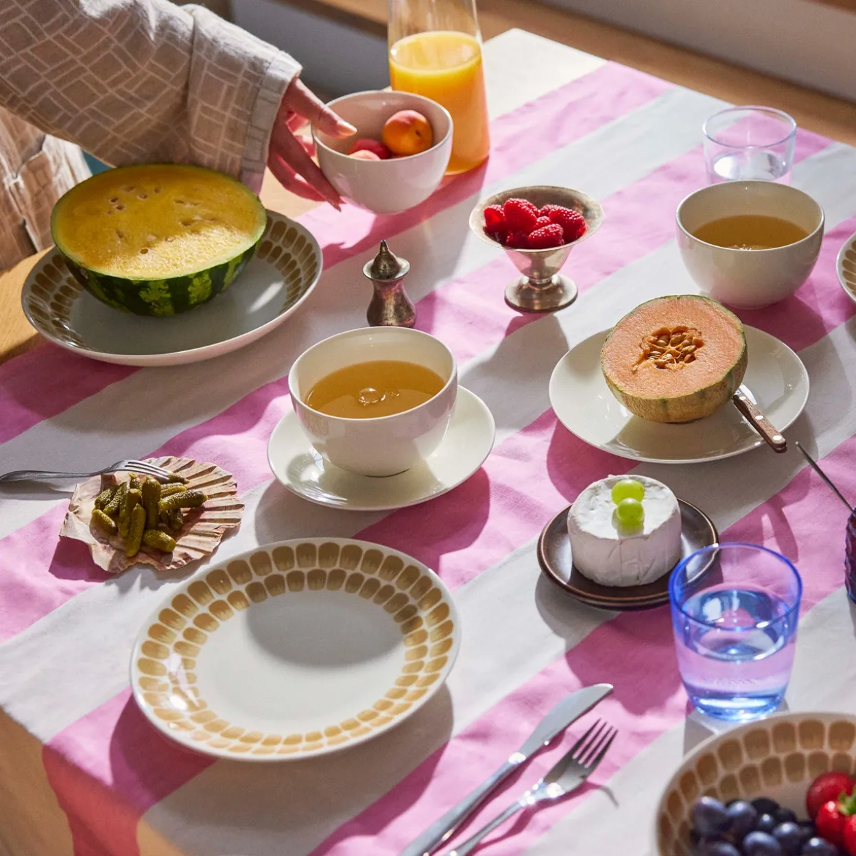 Syvä lautanen 24cm beige