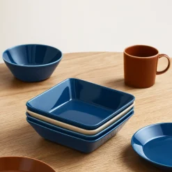 Tarjoiluvati 16x16cm vintage sininen